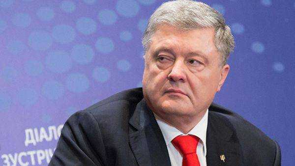 "1+1" подал на Порошенко в суд, требует миллион