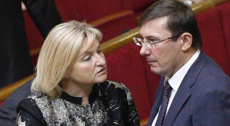 Луценко пообещала сложить полномочия до инаугурации Зеленского