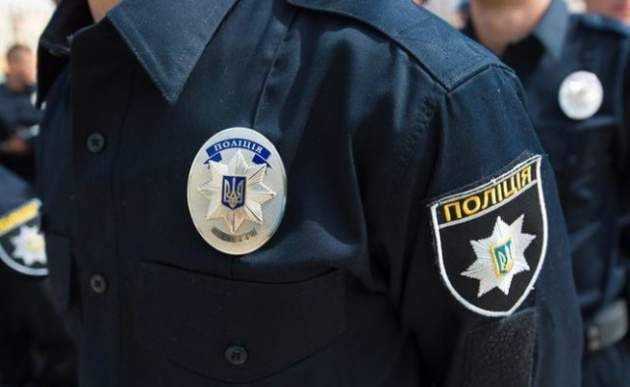 В Днепре толпа подростков устроила жестокую расправу. Шокирующее видео 18+