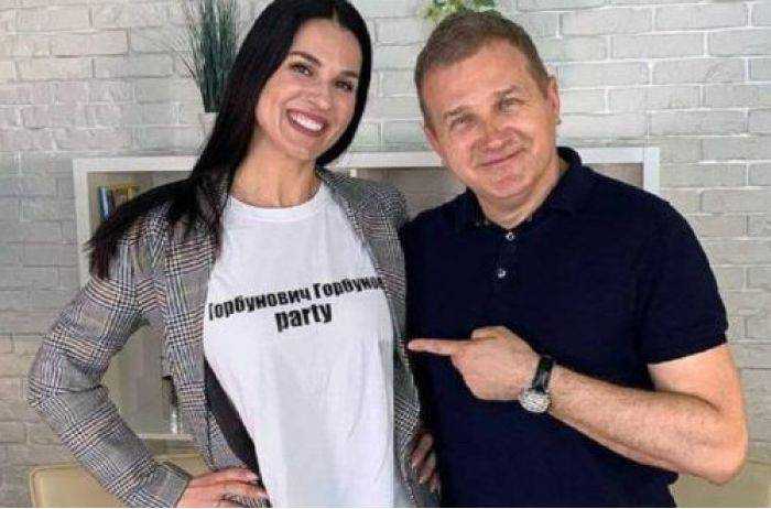 Такого украинское ТВ не видело: пьяный Горбунов явился на прямой эфир, его нячало тошнить.