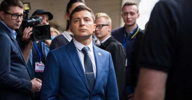 Зеленский подсчитал друзей, которых привел во власть