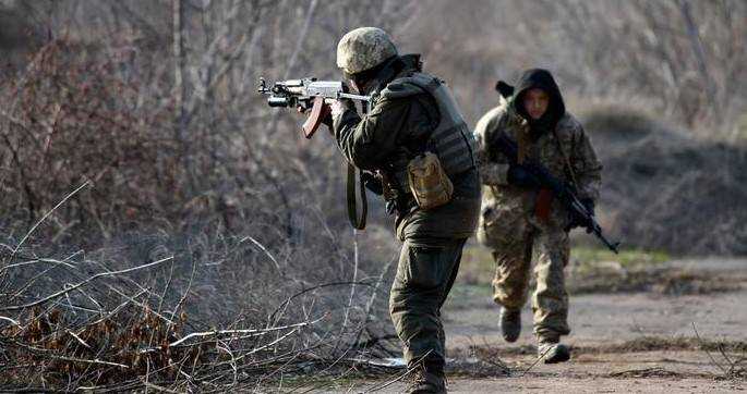 Окончание войны на востоке Украины: стала известна возможная дата выборов