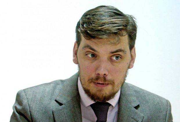 Гончарук рассказал о субсидияяи, отоплении и дал обещание по коммуналке
