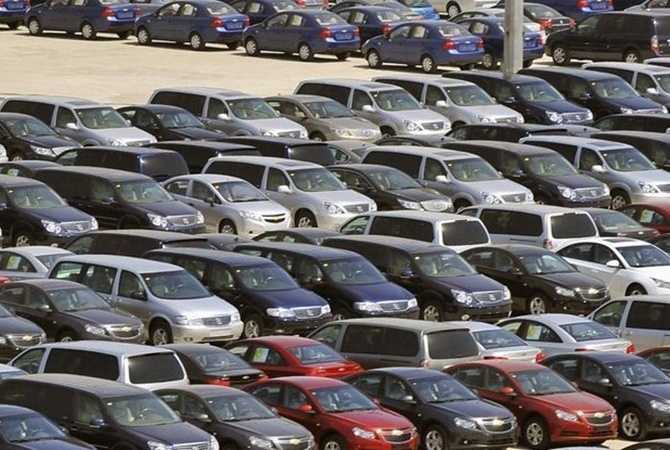 Каждому по авто: в Украину ввезут сотни тысяч автомобилей