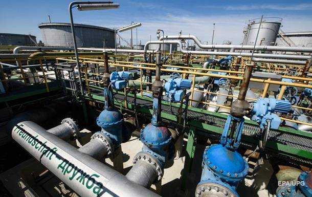 Украина продлила транзит российской нефти на 10 лет