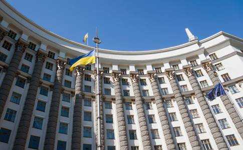 Кабмин оставил украинцев без денег