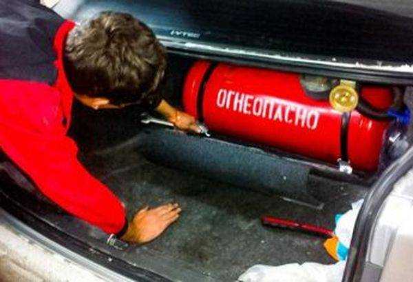 Появились грустные новости для тех, кто заправляется газом