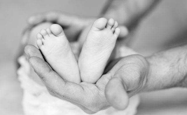 В родильных домах Украины для рожениц вводят новые правила