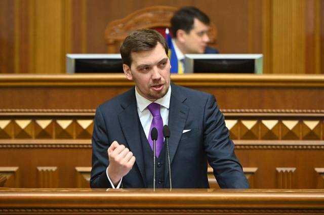 Скандал с отчетом правительства набирает обороты