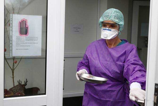 "Бесплатные" услуги: почему пациентам приходится платить за лечение от коронавируса