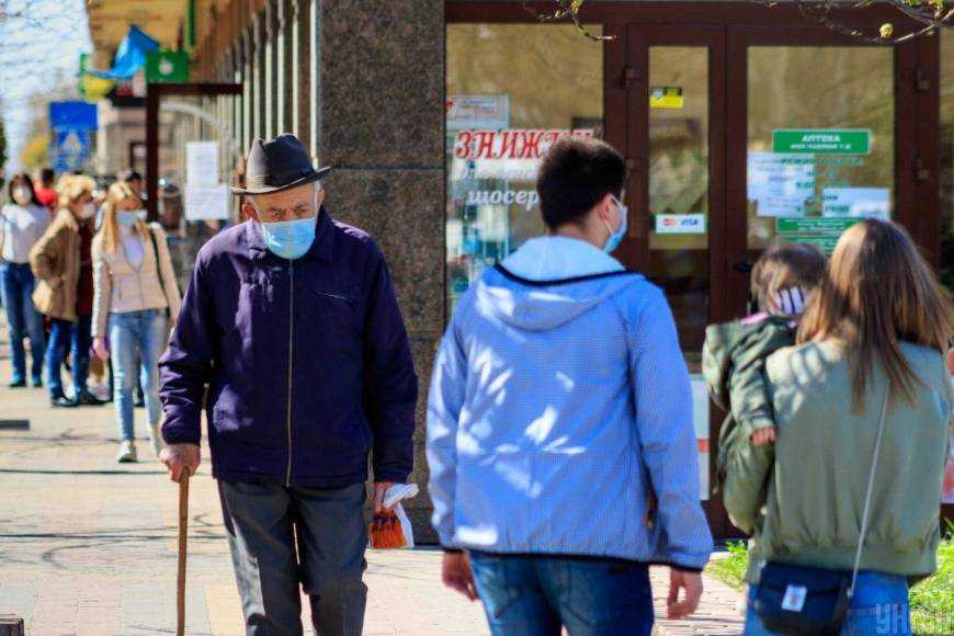 Карантин в Украине: могут ли отключить услуги ЖКХ за долги