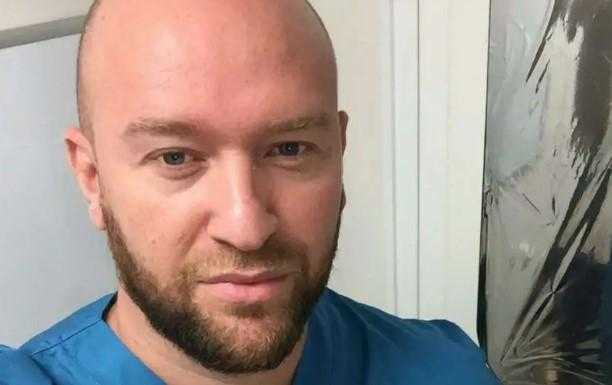Медик призвал всех носить маски: причины