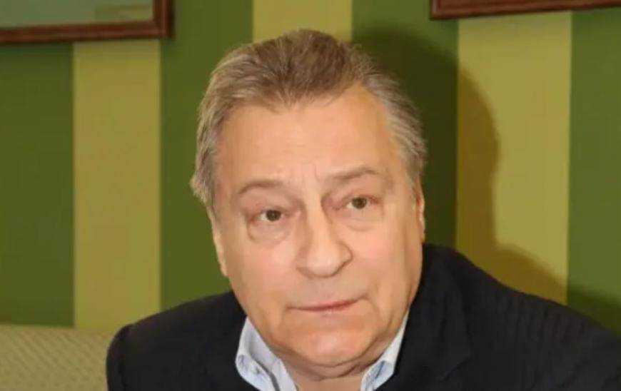 Начал задыхаться: Геннадия Хазанова спасают врачи
