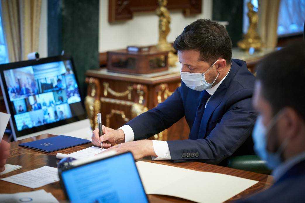 Зеленский заговорил о готовности Украины ко второй волне COVID-19