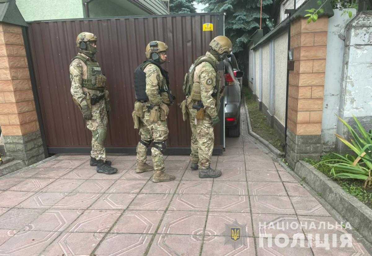 У Дніпропетровській області чоловік жорстоко вбив домробітницю - перемовини тривали 13 годин
