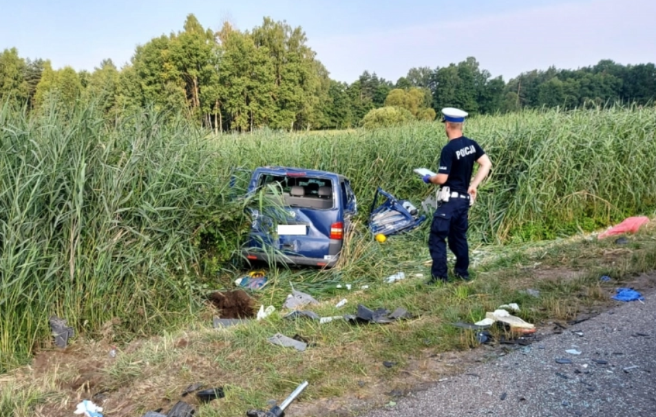 ДТП з українцями у Польщі: стало відомо про одного загиблого, четверо - у лікарні
