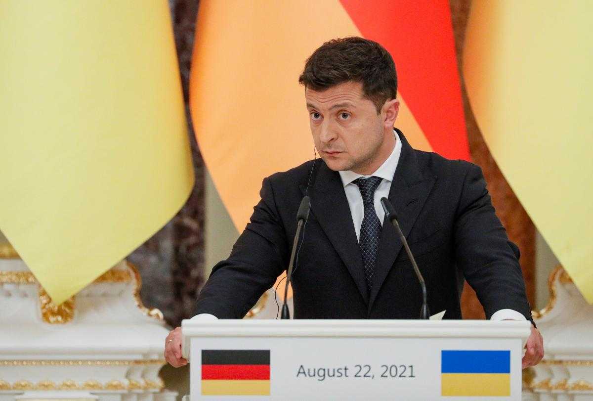 Україна потребує великих грошей - Зеленський