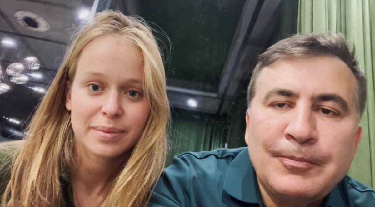 Після зізнання у стосунках з екс-главою Грузії нову кохану Саакашвілі захейтили в мережі
