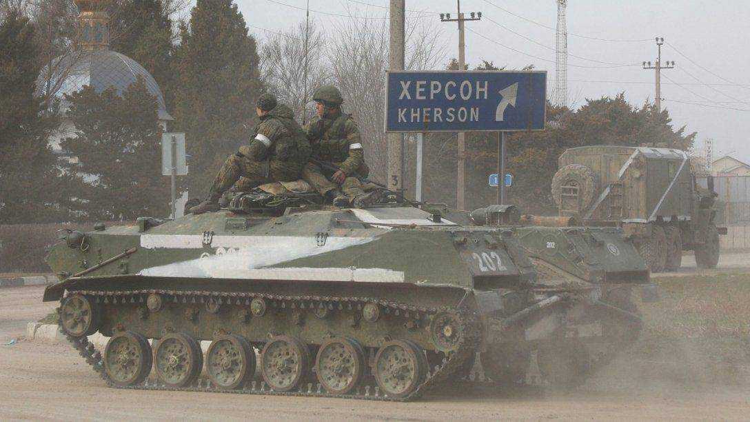 рашисти готуються до оборони Херсонщини: мінують берег