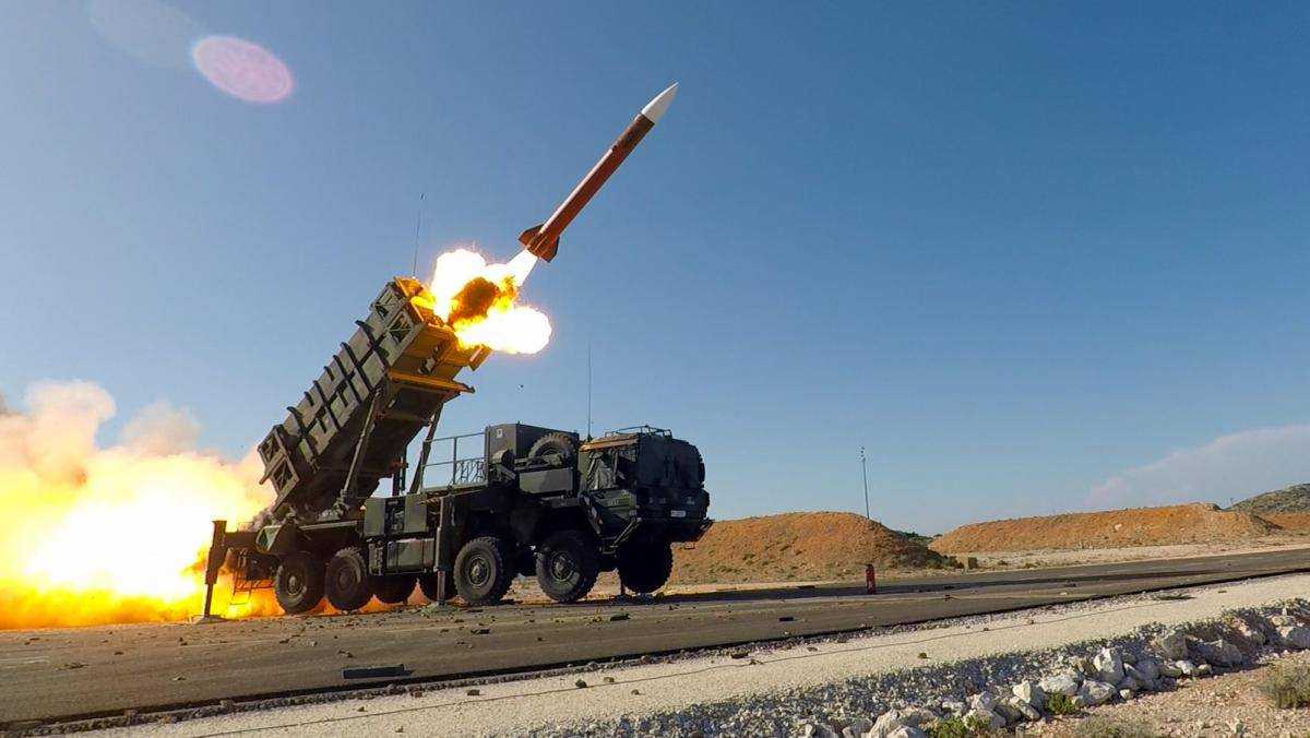 Прогноз: коли Україна отримає комплекси Patriot для захисту неба