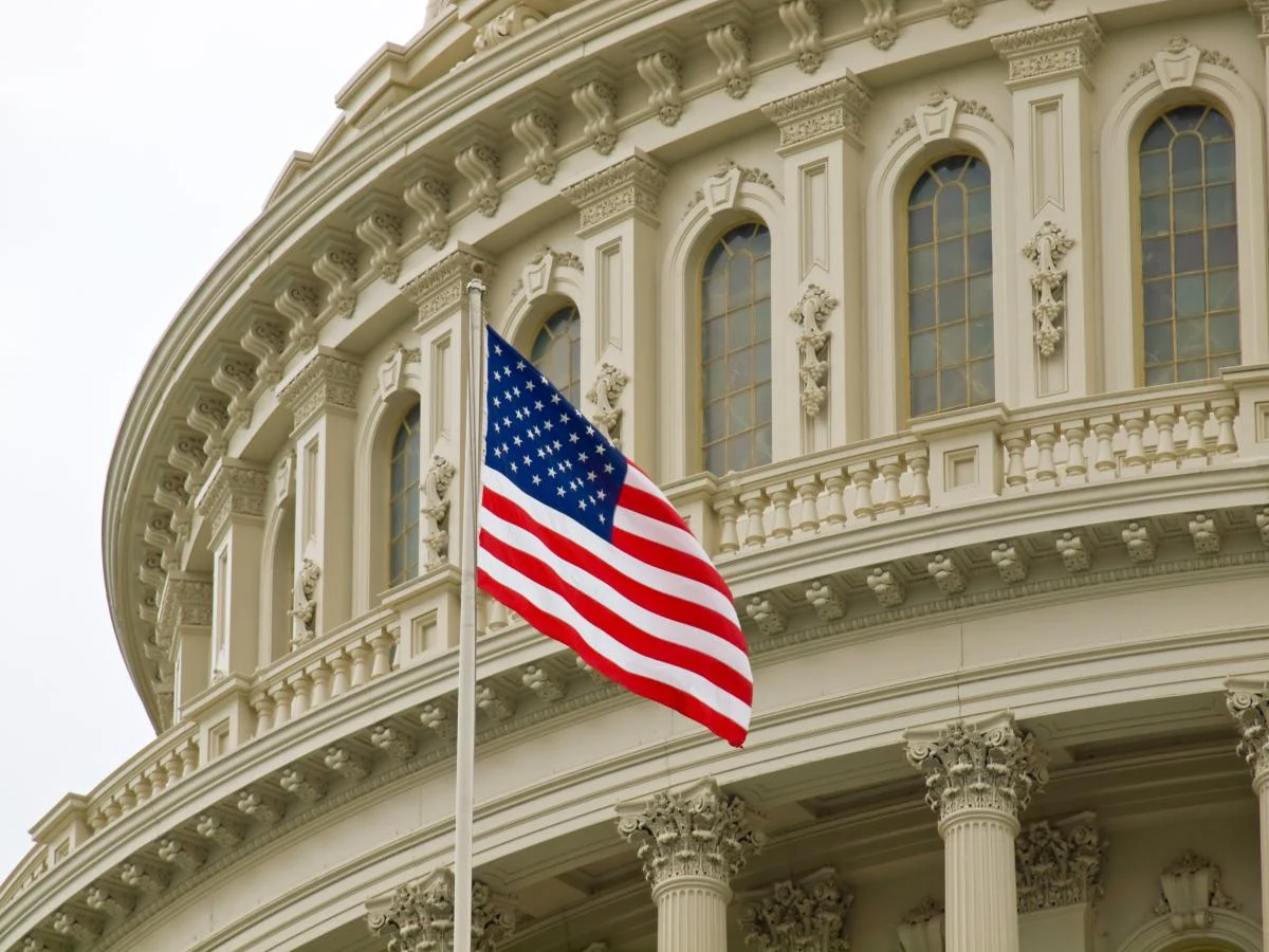Впервые за 100 лет в Палате представителей Конгресса США не смогли с первого раза избрать спикера