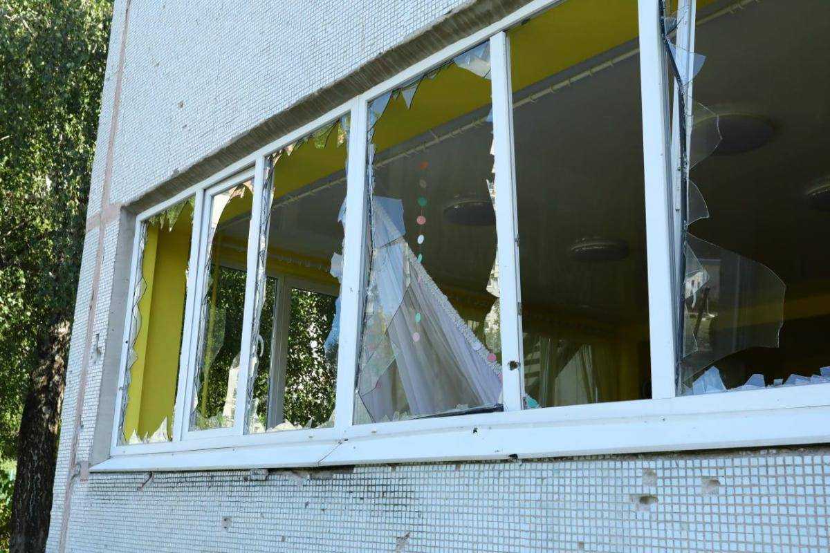 Вночі ворог вдарив ракетами по Харківщині, загинула жінка