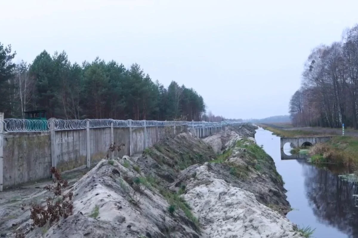 У Зеленського розповіли про укріплення кордону з Білоруссю