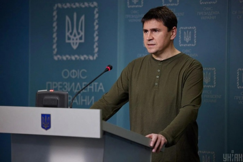 Подоляк о запросе ЮАР на ордер по аресту Путина: собьет надменность из России