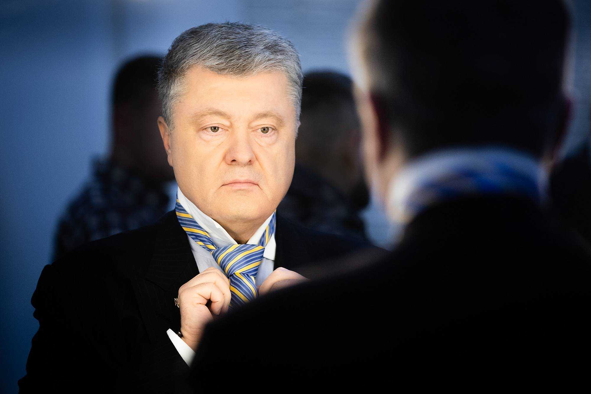 Порошенко 30 раз не явился в ГБР на допрос. Бюро готовится к силовому приводу