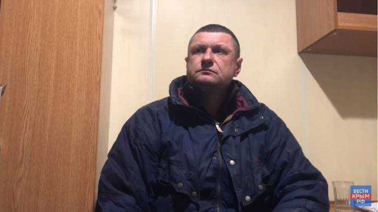 "Ждут погодное окно, чтоб идти на Бердянск". Россия вернет Украине четырех моряков вместе с их судном