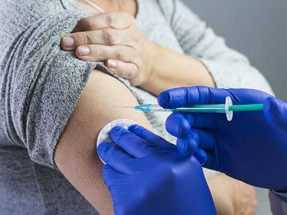 Pfizer чи AstraZeneca: результати першого порівняльного дослідження імунітету після щеплення