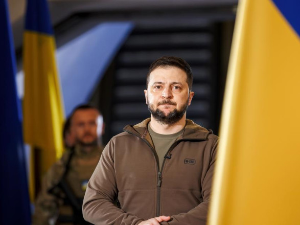 Официально: Зеленский с супругой начали визит в Польшу
