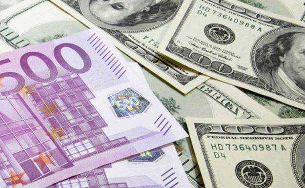 Официальный курс гривны установлен на уровне 23,49 грн/доллар