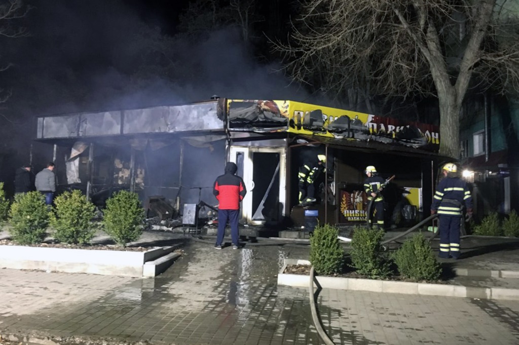 В Днепропетровской области сгорела закусочная