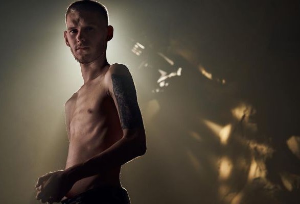"Ніколи не хотів виглядати жертвою": фотографи показали знімки захисника Азовсталі "Ореста" після полону2