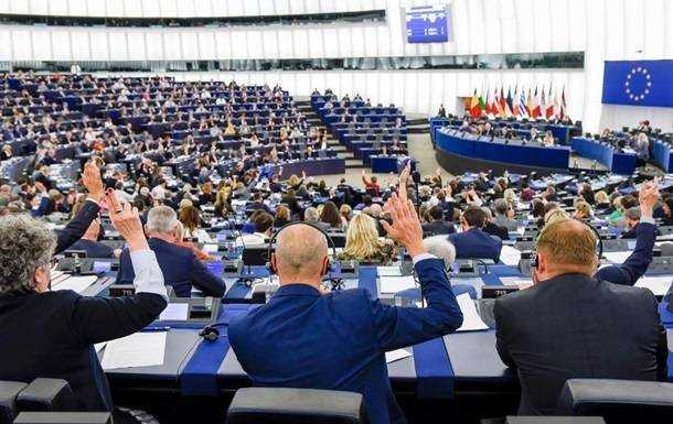 В Европарламенте сохранят большинство проевропейские партии – опрос