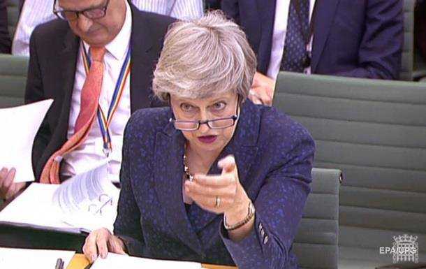 Міністра оборони Великобританії звільнили через слова про здоров'я Мей