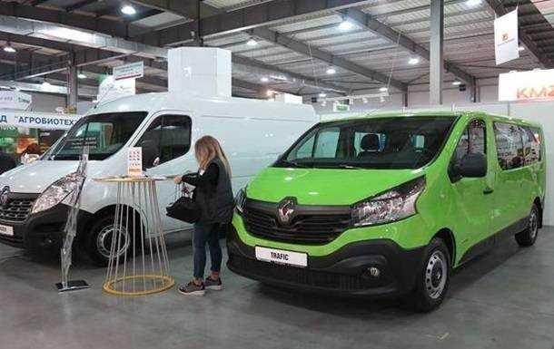 В Украине упали продажи новых коммерческих авто