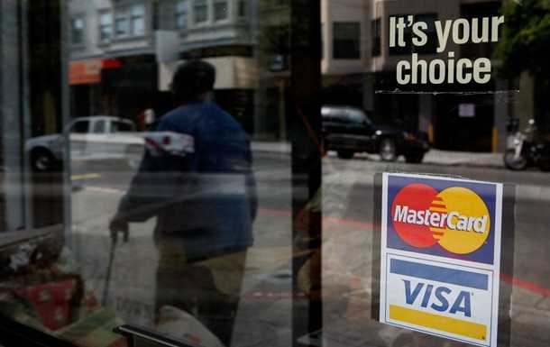 Венесуэла отказывается от Visa и MasterCard