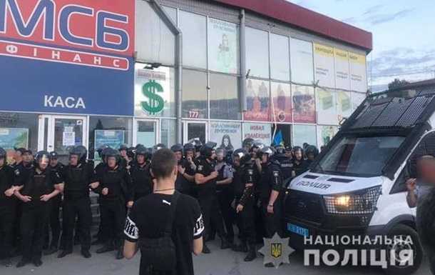 В Харькове произошел силовой конфликт в ТЦ