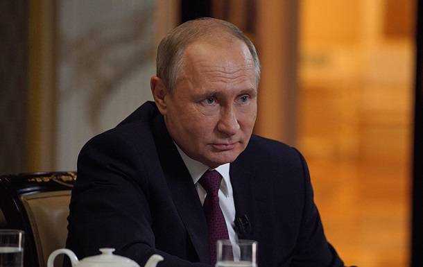 Оливер Стоун попросил Путина крестить его дочь