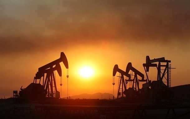 В Ливии приостановили добычу нефти на крупнейшем месторождении