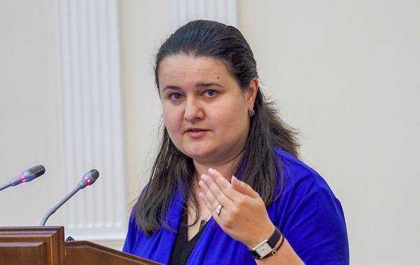В Кабмине критикуют НБУ за укрепление гривны