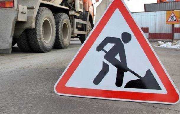 В Киеве до осени частично перекрыли Южный мост