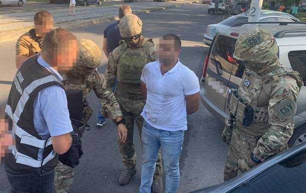 Полицейский планировал заказное убийство жителя Запорожья