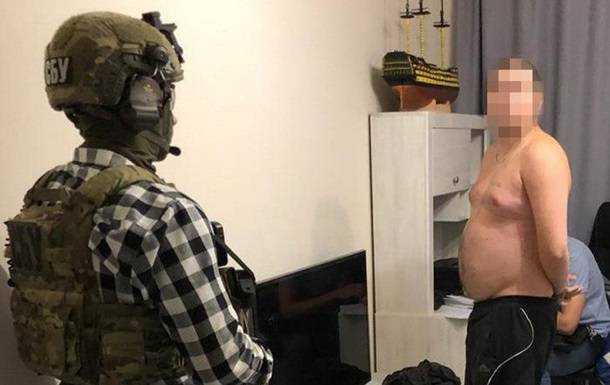 В Киеве задержаны семь участников группы "черных" регистраторов
