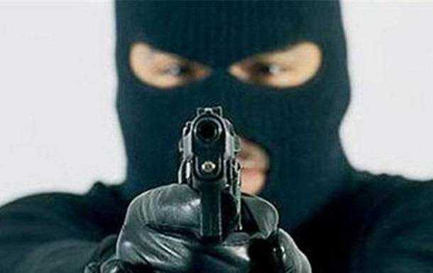 В Николаеве двое неизвестных ограбили заправку