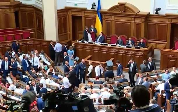 Первое заседание Кабмина: обсуждали программу правительства
