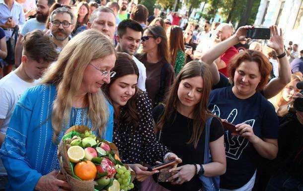 Под зданием Минздрава прошел митинг благодарности Ульяне Супрун