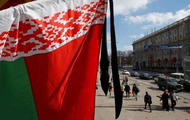 В Беларуси двухлетняя девочка случайно убила мать